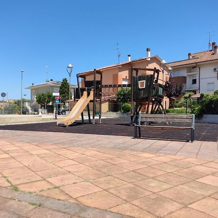 Apartamento Lillananna Reload Porto SantʼElpidio Exterior foto