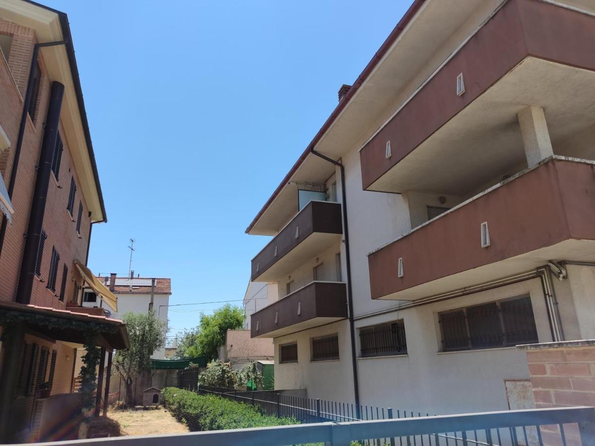 Apartamento Lillananna Reload Porto SantʼElpidio Exterior foto